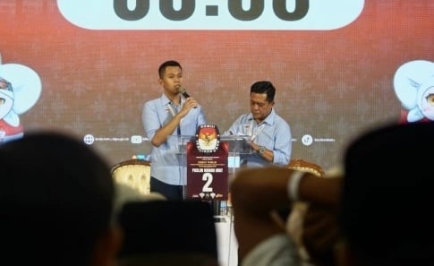 Pesan Penutup Mas Gum di Debat Pilkada 2024: Rendah Hati dan Kenegarawanan