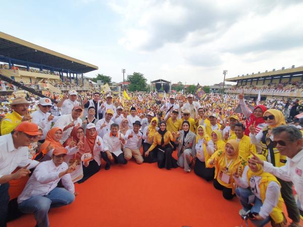 Kampanye Akbar Pilkada Depok: 30 Ribu Pendukung Imam-Idris Penuhi Margonda dan Stadion Mahakam