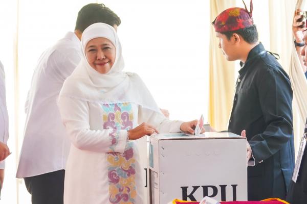 Usai Nyoblos, Khofifah Buat Pernyataan Menyentuh dalam Pemilihan Gubernur Jatim