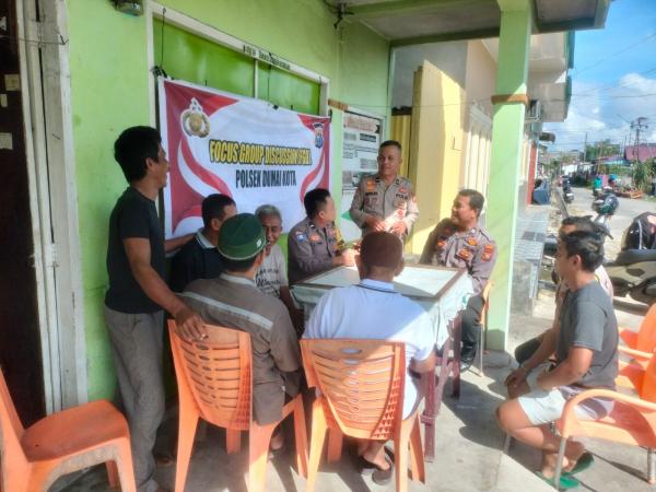 Polsek Dumai Kota Gelar Kegiatan Cooling System Berupa FGD Dengan Masyarakat