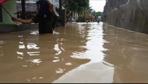 Sungai Belumai Meluap, Ratusan Rumah Warga di Deliserdang Terendam Banjir