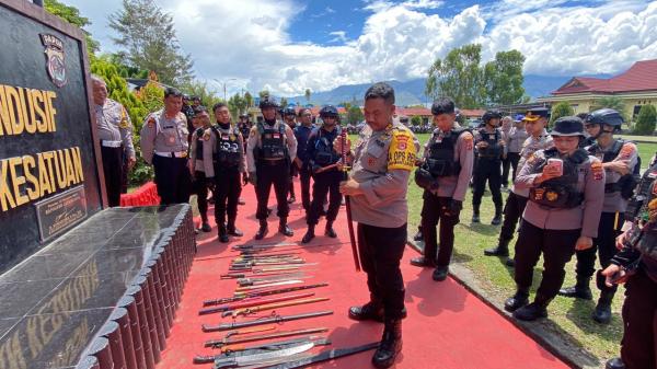 Pasca Pilkada, Amankan Puluhan Sajam dan Ganja dalam Patroli Gabungan