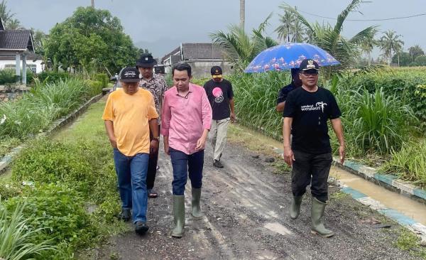 Gus Fawait Tinjau Lokasi Banjir, Janji Petakan Bencana