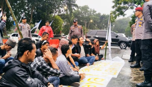 Hari Jadi Lebak ke-196 : RAMPAS ‘Beraksi’ di Tengah Guyuran Hujan, Menyuarakan Ini …