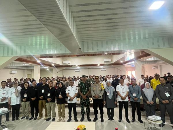 Kapolres Polman Hadiri Pembukaan Rapat Pleno Rekapitulasi Perolehan Suara di Tingkat Kabupaten