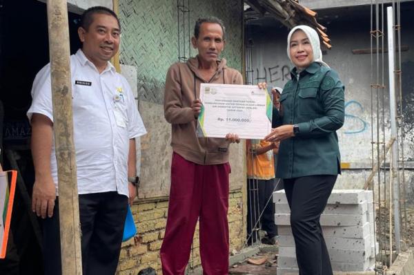 Bersama Kejaksaan, Pemkab Bekasi Tinjau Program Rutilahu di Karangbahagia