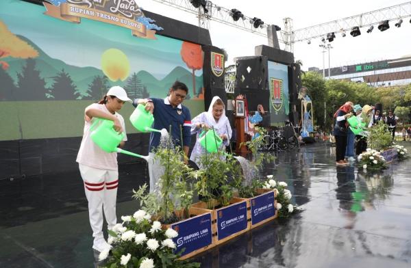 Begini Keseruan Peringatan Hari Ibu tingkat Kota Semarang di Pasar Modern BSB City Mijen