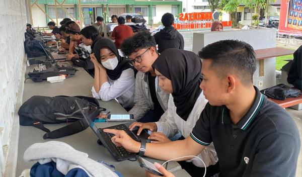 Mahasiswa Unsil Tasikmalaya Soroti Caleg Kalangan Artis Gerus Calon Proses Kaderisasi Parpol