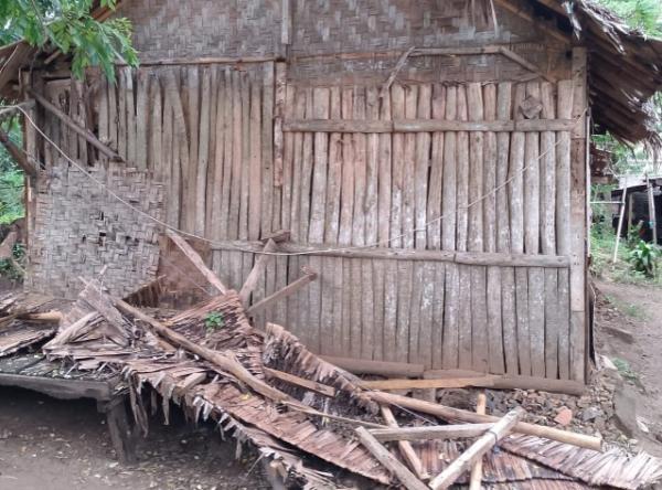 Miris! Seorang Janda di Desa Muara Tinggal di Rumah Tidak Layak Huni, Butuh Perhatian Pemerintah