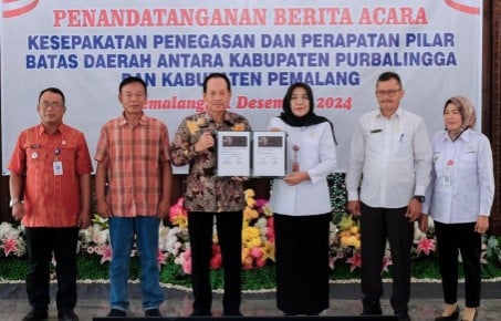 Tok! Pemkab Pemalang dan Purbalingga Teken Kesepakatan Penegasan Batas Daerah