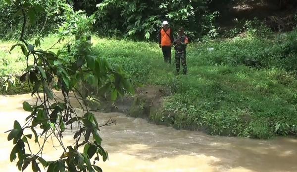 Diduga Karena Masalah Keluarga Ibu Rumah Tangga di Lumajang Menceburkan Diri ke Sungai Bondoyudo