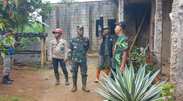 Satu Rumah di Banjarwangi Terancam Longsor, Penghuni Diimbau Mengungsi