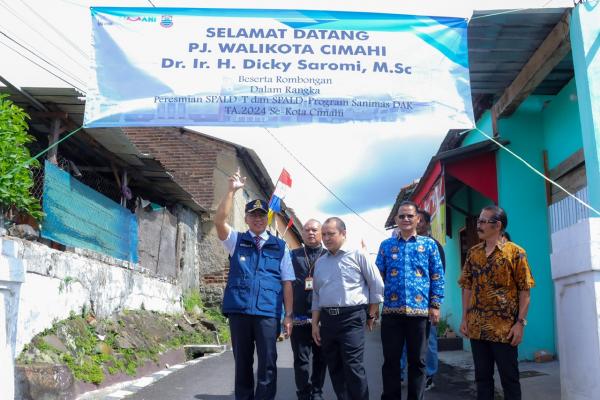 Pj Wali Kota Cimahi Resmikan Pembangunan IPAL Skala Permukiman Pembangunan Tangki Septik Individual