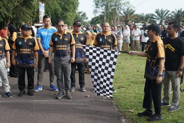 HUT ke 53 KORPRI, Pemkab Bangka Tengah Gelar Jalan Santai, Lomba Futsal hingga Bilun