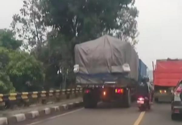 Natal dan Tahun Baru, Kendaraan Angkutan Barang Dilarang Masuk Tol dan Arteri Jombang