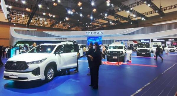 Toyota Pastikan Harga Mobil Hybrid Turun Tahun Depan Setelah Dapat Insentif 3 Persen