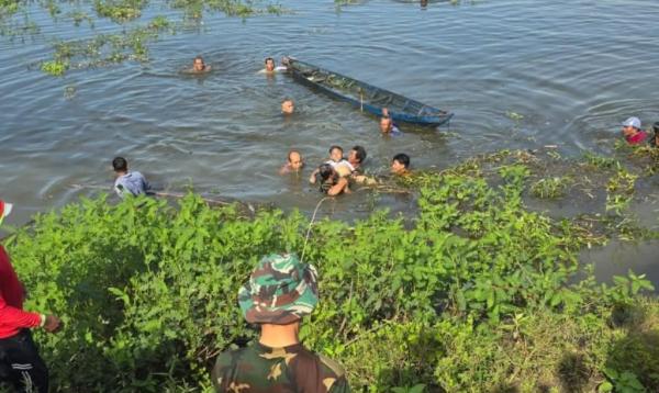 Perahu Terbalik Saat Bermain Di Rawa, Bocah Di Kecamatan Sekaran Meninggal