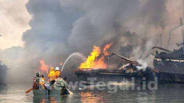 Kerugian Kapal Terbakar di Kota Tegal Capai Rp 60 Miliar