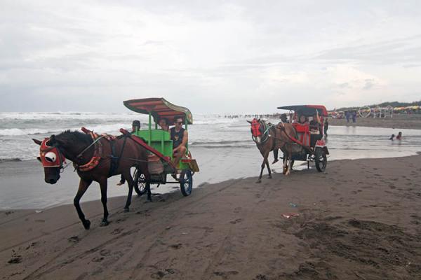 Libur Nataru 2024/2025, Kunjungan Wisatawan di Pantai Parangtritis Tembus 150.000 Orang