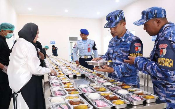 Lanud Husein Sastranegara Gelar Apel Kesiapan Pendistribusian Makanan Bergizi