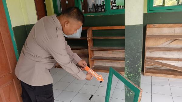 MI Tigaherang Ciamis Dibobol Maling di Hari Pertama Sekolah, Kerugian Capai Rp9,4 Juta