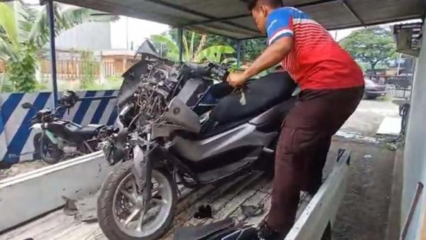 Kecelakaan Maut, Salip dari Sebelah Kiri Pemotor Tewas Tabrak Truk Mogok