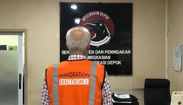 Imigrasi Depok Deportasi WNA Turki, Ditemukan Bersembunyi di Apartemen