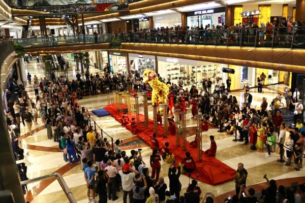 Meriahkan Perayaan Imlek 2576, Aksi Barongsai Kelas Dunia Hadir di Pondok Indah Mall