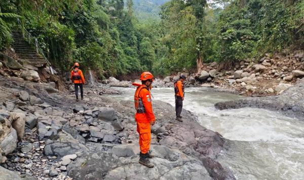 Hari Keenam Pencarian Longsor Petungkriyono, Tim SAR Telusuri Sungai Welo