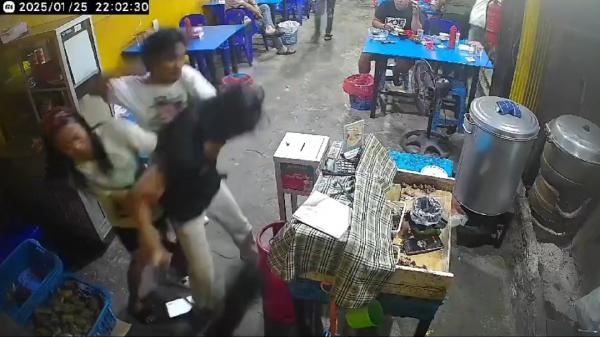 Viral! Pengamen di Bone Keroyok Karyawan Rumah Makan, Polres Buru Pelaku