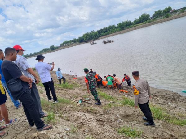 Warga Kanor Bojonegoro yang Terseret Arus Sungai Bengawan Solo Ditemukan