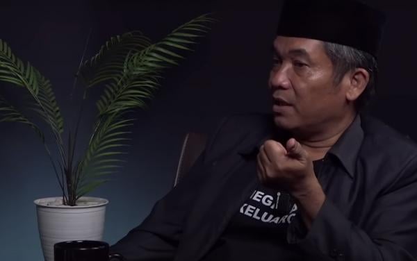 Beredar Spanduk Perlawanan Tolak Bahlil, Ray Rangkuti: Jerat Sanksi Politik