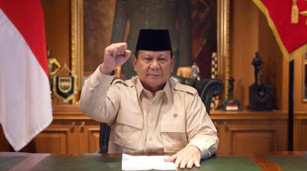 Presiden Prabowo Imbau Kepala Daerah yang Diusung KIM, Tak Usah Mikir MBG Tapi Perbaiki Sekolah