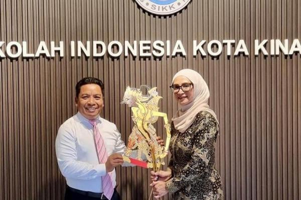 Kenalkan Wayang Gatotkaca, UMY Tumbuhkan Cinta Tanah Air Warga Diaspora di Malaysia