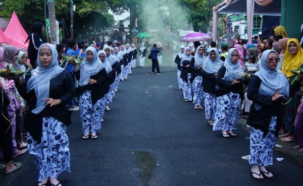 Ruwahan Sendangduwur: Tradisi Menyambut Ramadan di Lamongan