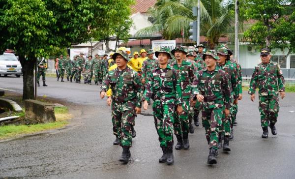 Prajurit TNI Korem 011/Lilawangsa Tempuh 10KM Hanmars