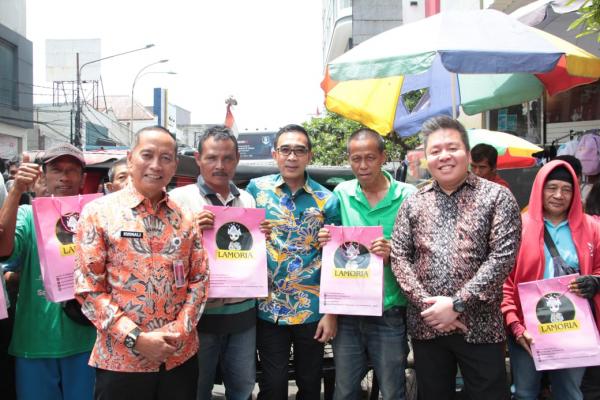 SESDITJENPAS Resmikan Toko Pojok Produk Karya Warga Binaan di Pasar Baru Bandung