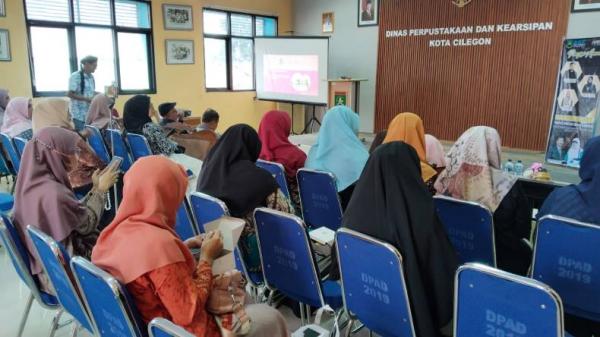 Lestarikan Bahasa Cilegon, 44 Guru di Cilegon dan Serang Luncurkan Buku Tandak Pantun Tanah Jawara