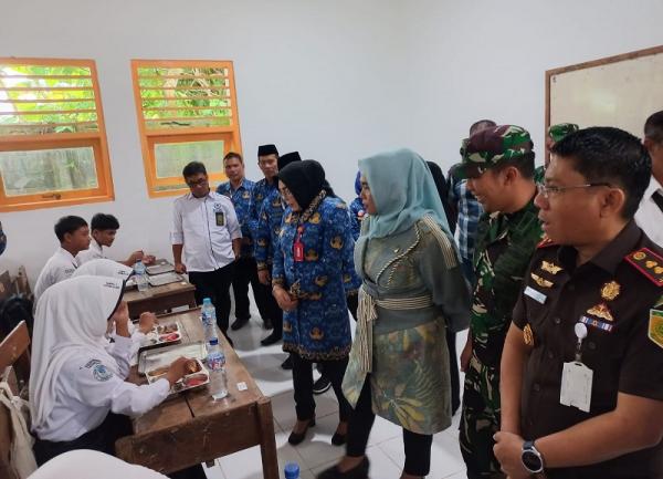 Sempat Tertunda, Akhirnya Program Makan Bergizi Gratis di Grobogan Mulai Dilaksanakan