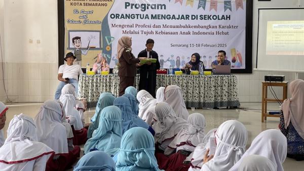 Serunya Siswa SD Islam Primadana Belajar Jadi Jaksa di Kelas Orang Tua Mengajar