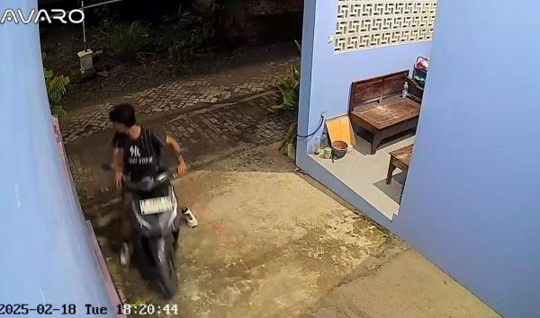 Viral Aksi Pencurian Sepeda Motor di Ponorogo Terekam CCTV, Begini Kata Polisi