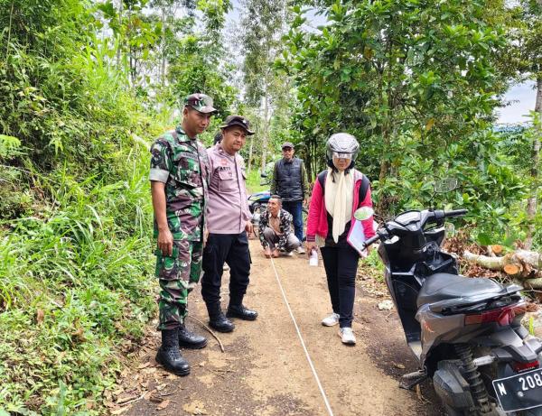 Dukung Ketahanan Pangan, Desa Kertosuko Bangun Akses Jalan Pertanian