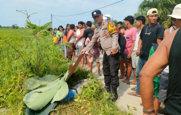 Nyawa Melayang di Rel! Kakek 73 Tahun Tertabrak Kereta Saat Pulang Mencari Nafkah