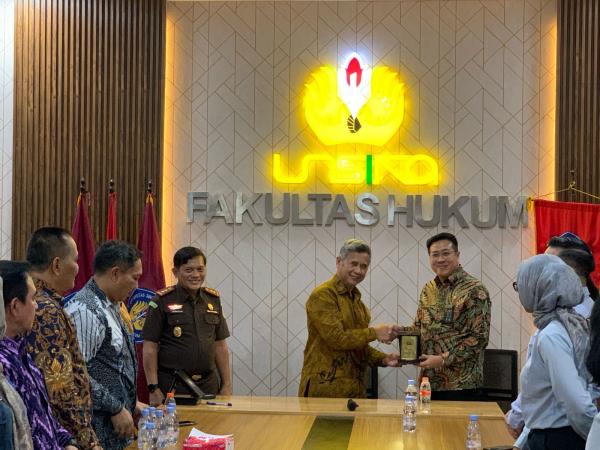 Unsika Gandeng Kejari dan PN Karawang Guna Tingkatkan Kualitas Pendidikan