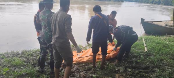 Pria Berjenggot Putih, Ditemukan Mengambang di Sungai Bengawan Solo Bojonegoro