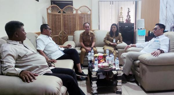 Pemkab Jember Tancap Gas Sinergikan Pendidikan, Pangan dan Investasi untuk Kemajuan Daerah Pemkab Jember Tancap Gas Sinergikan Pendidikan, Pangan dan Investasi untuk Kemajuan Daerah