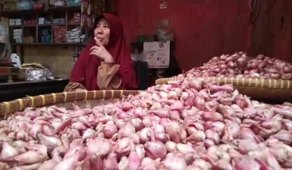 Awal Ramadhan, Harga Bawang Merah di Pasar Banjar Sentuh Rp40 Ribu per Kilogram