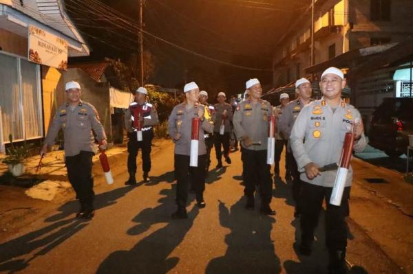 Tingkatkan Kedekatan dengan Masyarakat, Polres Rohul Gelar Kegiatan Subuh Keliling