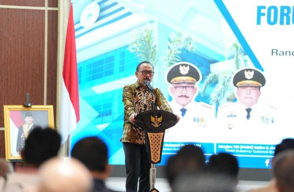 Gubernur Sulbar Ajak Pemkab Kerja Bareng Atasi Kemiskinan