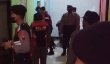 Satpol PP Tanggerang Amankan 2 Pasangan Mesum di Rumah Kost